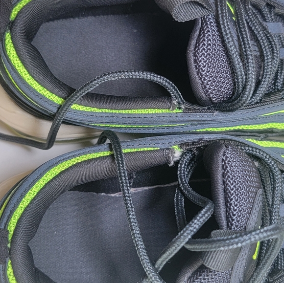 Nike - Picture 8 of 8